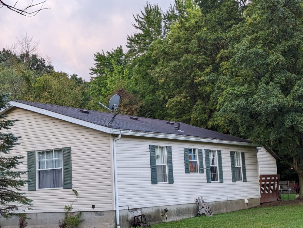 Roofing in Shreve, OH Roofing in Shreve, OH