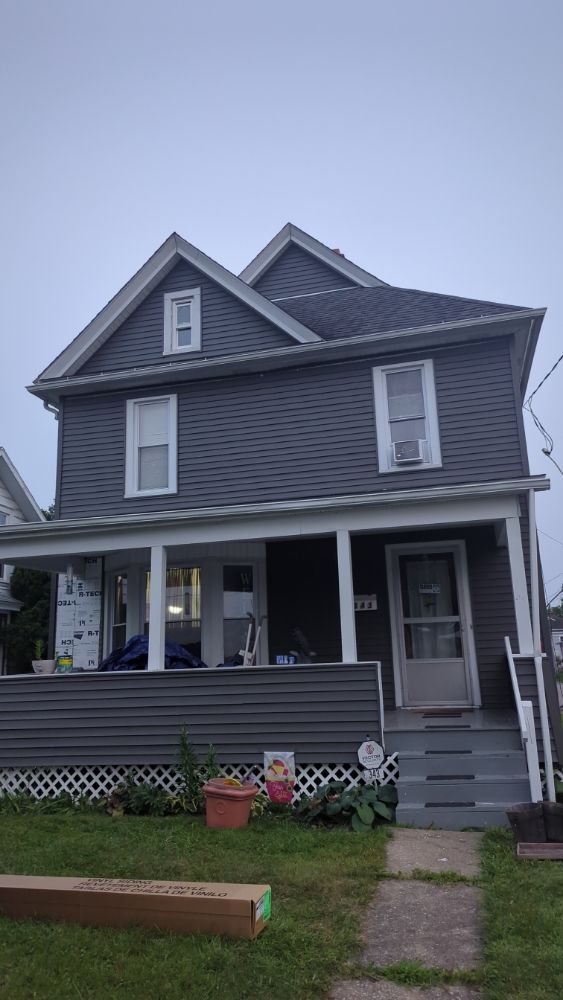 Roofing in Shreve, OH Roofing in Shreve, OH